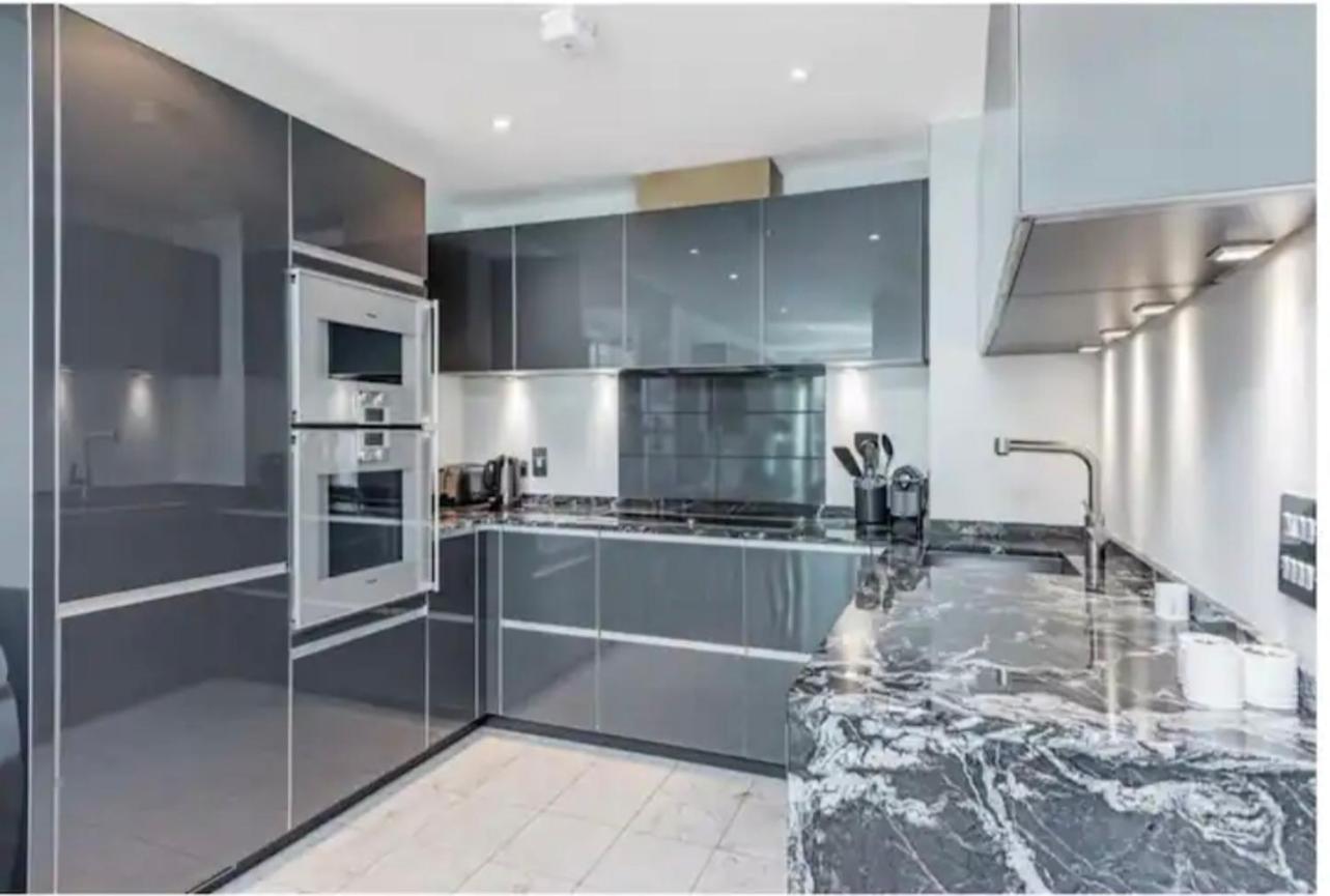 Luxury Apartment Riverside 런던 외부 사진
